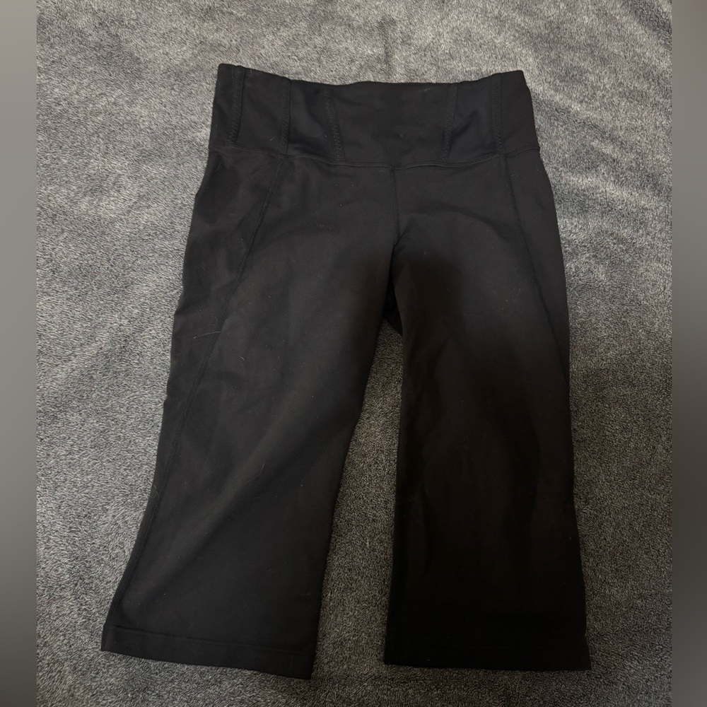 Lululemon black biker shorts